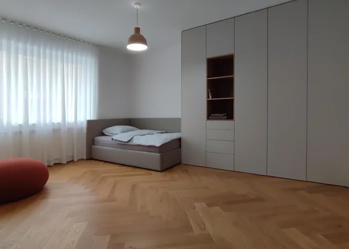公寓 Oldtown 130m2 ,60m2 Terrace And 2 Bathrooms *