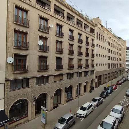 Oldtown 130m2 ,60m2 Terrace And 2 Bathrooms Apartment Bratislava